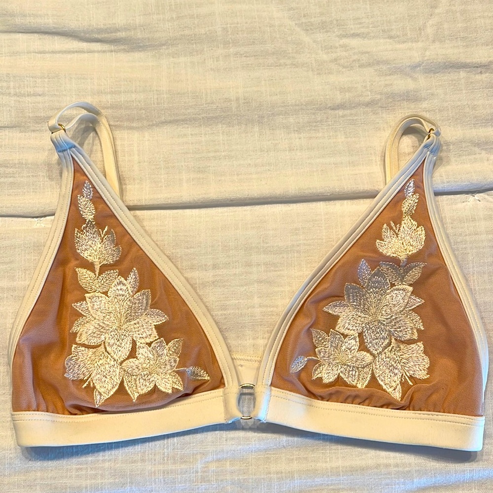 PINK BY VS FLORAL BRALETTE! NWOT S